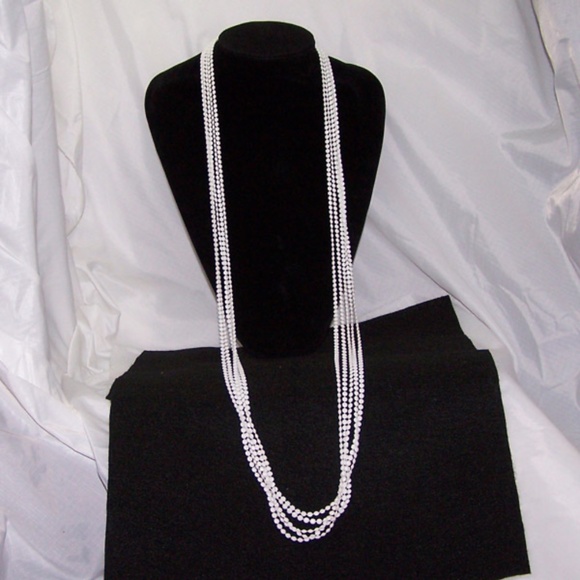 VTG- White 5 Strand Necklace 24" - Picture 1 of 4